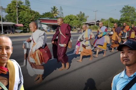 Tăng đoàn hành hương qua Ấn Độ của sư Minh Tuệ có những dấu hiệu bị kiểm soát